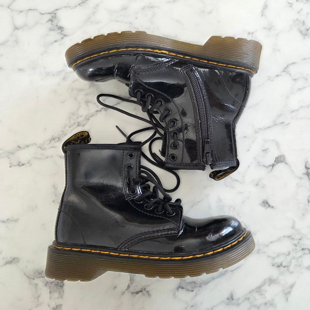 Dr. Martens Girls Patent Lamper Classic Combat Boots Size 12 Size Zip Punk 1460